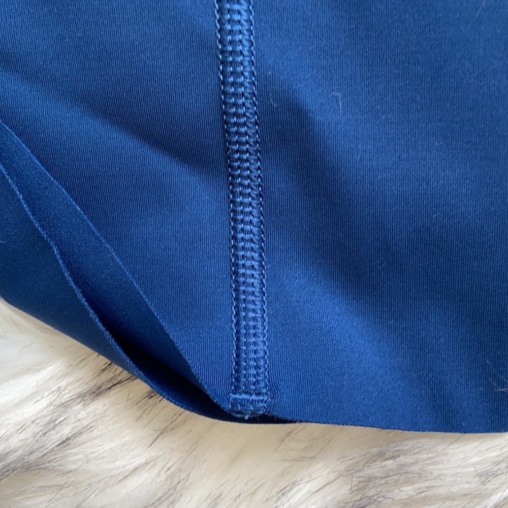 Under Armour Mirror Free Cut Cropped Leggings - Picture 11 of 11